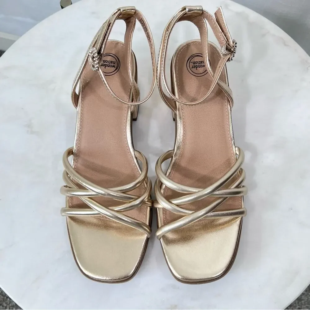 Wonder Nation NWT Strappy Gold Sandal Heels Heart Buckle Shoes Size 5